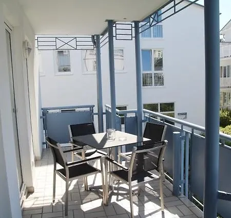 Apartment Kurhaus Nordstrand 3 Raum Whg. 37 Mit Balkon Und Seitlichen Meerblick Vom Balkon Goehren (Ruegen)